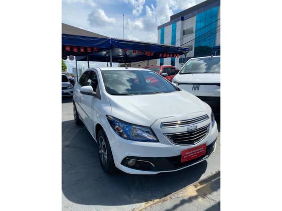 CHEVROLET ONIX 1.4 MPFI LT 8V FLEX 4P MANUAL CHEVROLET ONIX 1.4 MPFI LT 8V FLEX 4P MANUAL